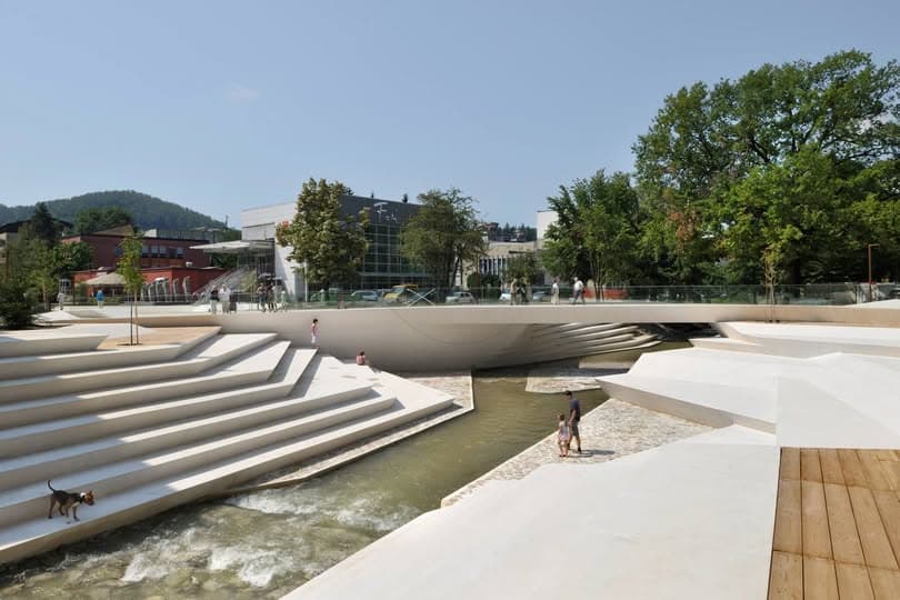 Velenjska promenada.jpg